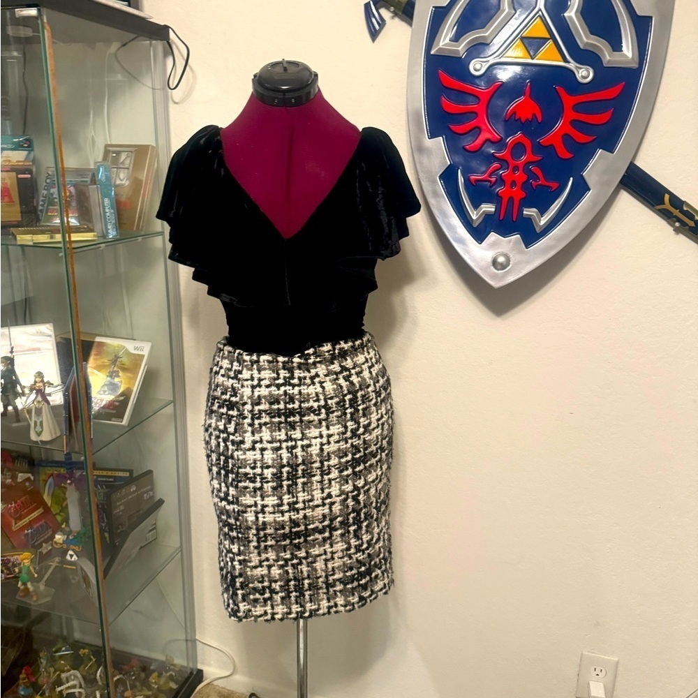 Amanda + Chelsea Tweed Pencil Skirt – Size 8 - Picture 2 of 7